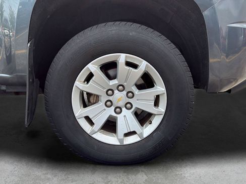 Used 2015 Chevrolet Colorado LT AWD/4WD image 24