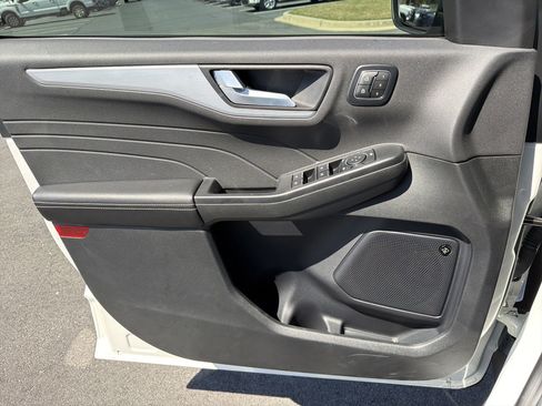 Certified 2025 Ford Escape Base w/ PHEV Premium Package image 12