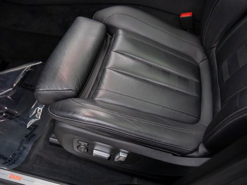 Used 2021 BMW X5 xDrive40i w/ Premium Package image 14