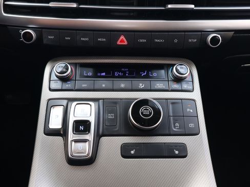 Used 2023 Hyundai Palisade SEL FWD image 27