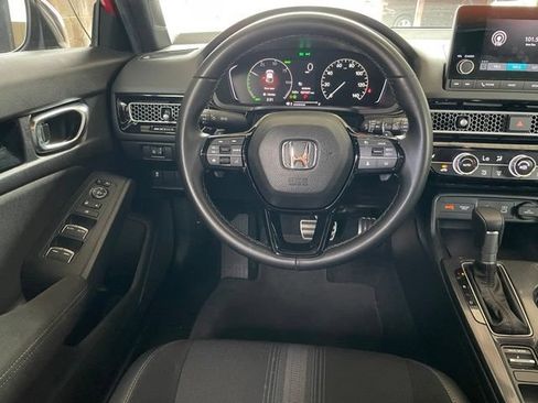 Used 2025 Honda Civic Sport image 16