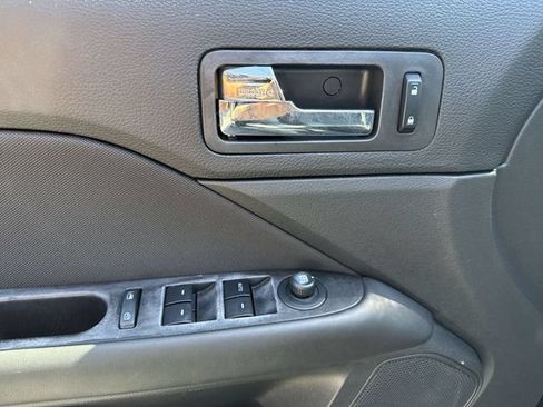 Used 2012 Ford Fusion SE FWD image 13