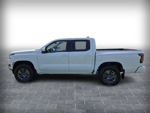 New 2026 Nissan Frontier SV w/ SV Convenience Package image 3