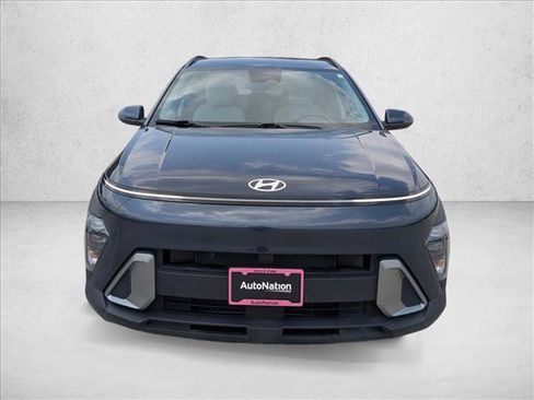 Used 2025 Hyundai Kona SEL AWD/4WD image 2