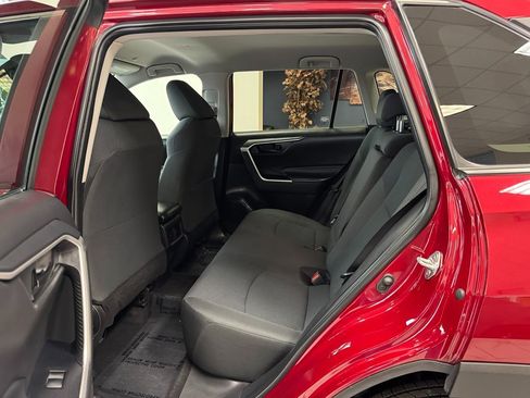 Used 2023 Toyota RAV4 LE image 41