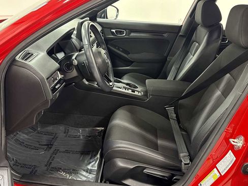 Used 2025 Honda Civic Sport image 13