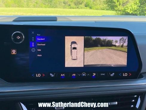 New 2026 Chevrolet Tahoe Z71 w/ Sun And Tow Package AWD/4WD image 33