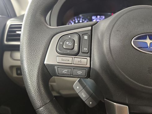 Used 2018 Subaru Forester 2.5i Premium AWD/4WD image 15
