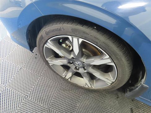 Used 2025 Honda Civic Sport image 6