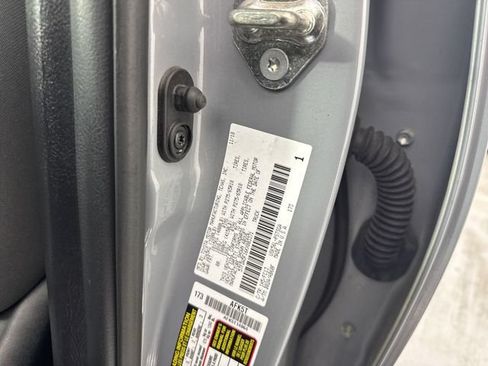 Used 2019 Toyota Tundra SR5 w/ SR5 Upgrade Package AWD/4WD image 36