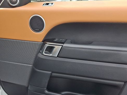 Used 2018 Land Rover Range Rover Sport Autobiography image 10