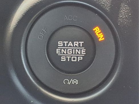 Used 2021 Jeep Wrangler Unlimited Rubicon AWD/4WD image 15