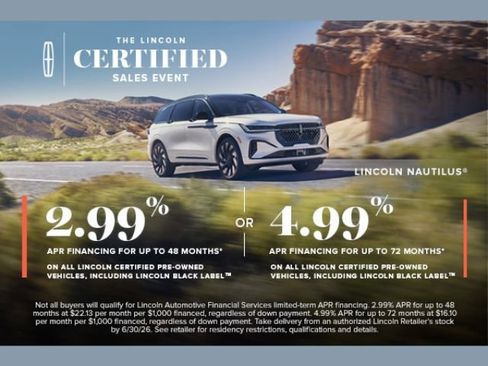 Used 2024 Lincoln Nautilus Reserve w/ Equipment Group 203A AWD/4WD image 2