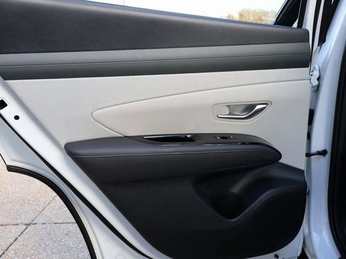 New 2026 Hyundai Tucson Limited image 18