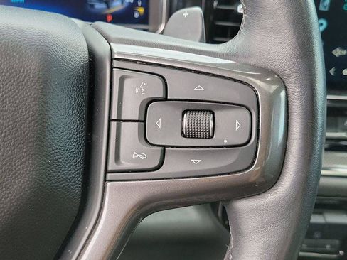 Used 2023 Chevrolet Silverado 1500 ZR2 w/ Technology Package AWD/4WD image 18