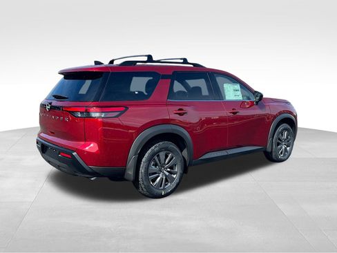New 2026 Nissan Pathfinder SV image 7
