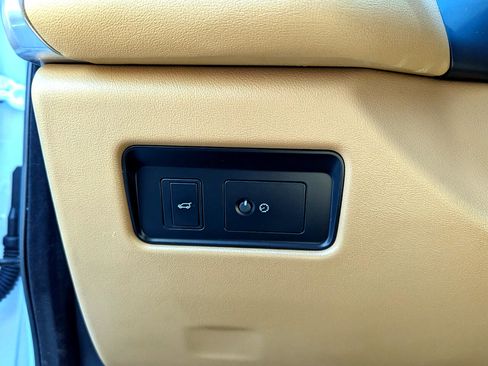 Used 2023 Jaguar F-PACE S image 14