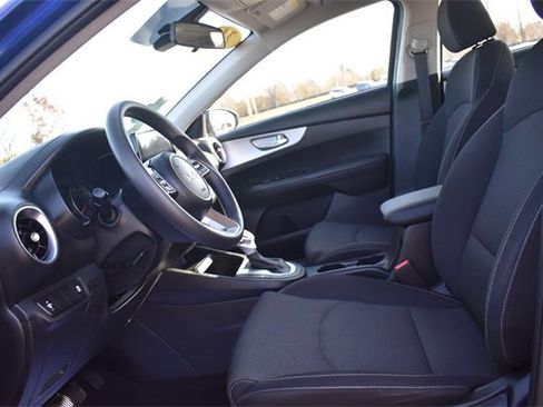 Certified 2024 Kia Forte LXS image 18