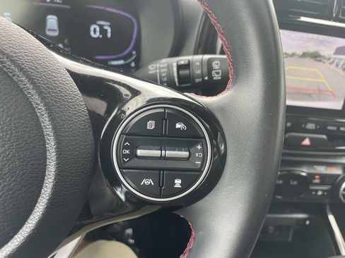 Used 2023 Kia Soul GT-Line w/ GT-Line Technology Package FWD image 30