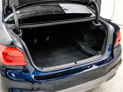 Used 2019 BMW 540i xDrive w/ M Sport Package image 56