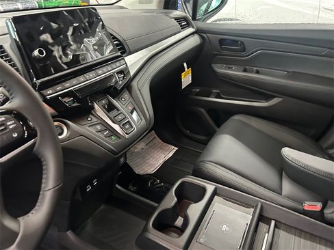 New 2026 Honda Odyssey EX-L image 11