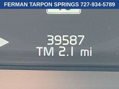 Certified 2022 Volvo XC90 T5 Momentum image 34