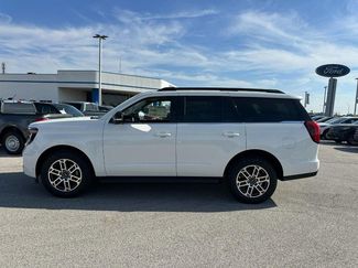 New 2025 Ford Expedition Active video 2