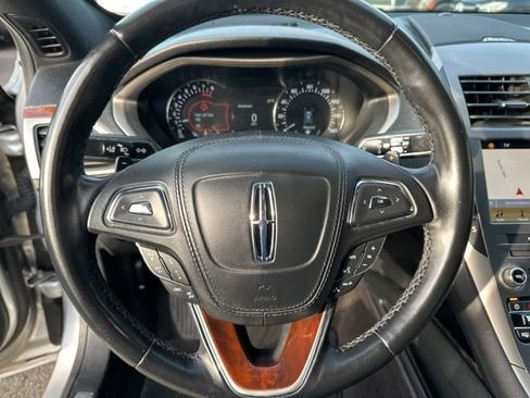 Used 2019 Lincoln MKZ Reserve image 21