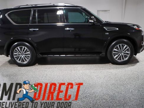 Used 2022 Nissan Armada SL w/ Captain's Chairs Package image 6