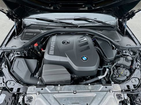 New 2026 BMW 330i xDrive Sedan w/ M Sport Package AWD/4WD image 32