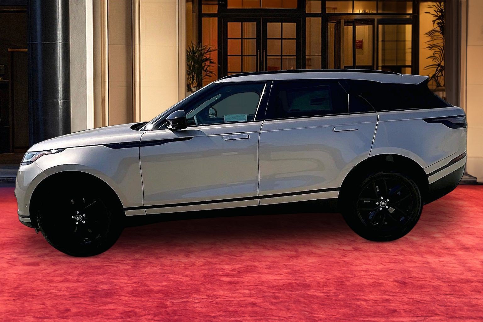 New 2026 Land Rover Range Rover Velar S AWD/4WD image 2