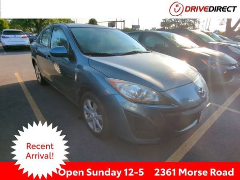 Used 2011 MAZDA MAZDA3 i Touring FWD image 1