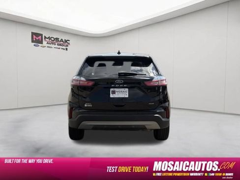Used 2024 Ford Edge SEL w/ Convenience Package AWD/4WD image 6