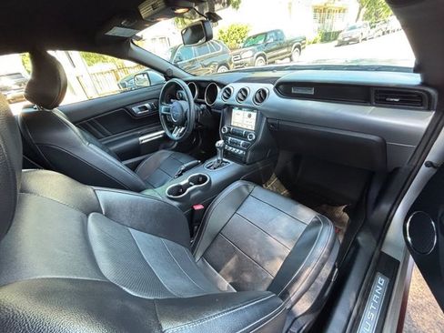 Used 2018 Ford Mustang GT Premium RWD image 45