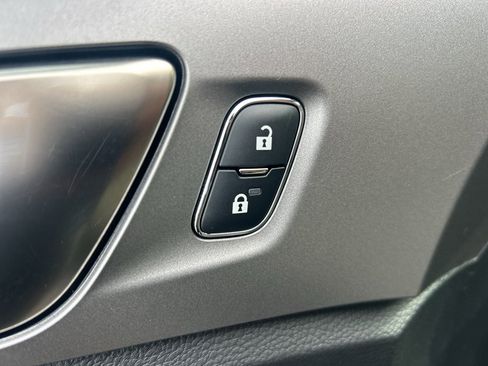 Used 2022 Ford Ranger XLT w/ Equipment Group 301A Mid image 22