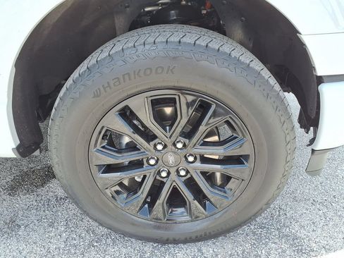 Used 2024 Ford F150 Lariat w/ Equipment Group 502A High AWD/4WD image 9