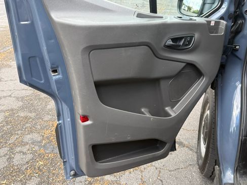Used 2020 Ford Transit 250 148 High Roof Extended RWD image 21