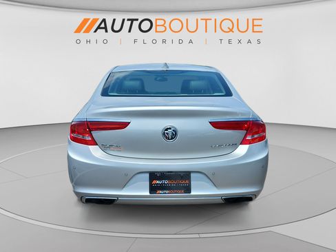 Used 2017 Buick LaCrosse Essence FWD image 4