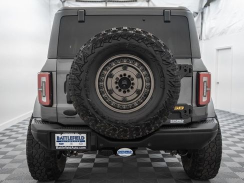 Used 2022 Ford Bronco Badlands AWD/4WD image 6