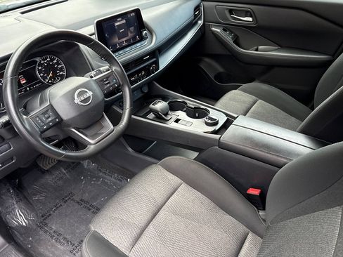 Certified 2025 Nissan Rogue SV AWD/4WD image 12