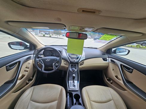 Used 2013 Hyundai Elantra Limited image 15