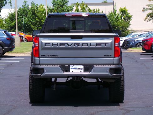 Used 2024 Chevrolet Silverado 1500 RST w/ Convenience Package II AWD/4WD image 24