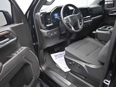 Used 2025 Chevrolet Silverado 1500 RST w/ LPO, Liner Protection Package AWD/4WD image 9