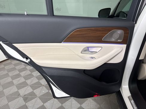 Used 2022 Mercedes-Benz GLE 450 4MATIC image 22