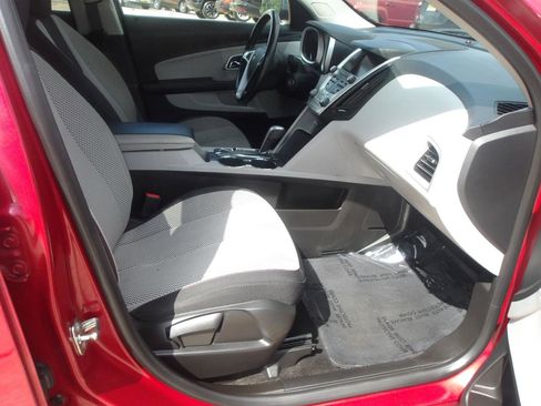 Used 2015 Chevrolet Equinox LT image 10