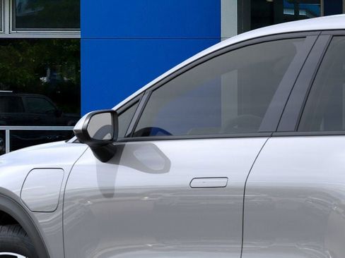 New 2026 Chevrolet Equinox EV LT image 36