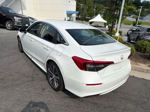 Certified 2024 Honda Civic Touring image 8