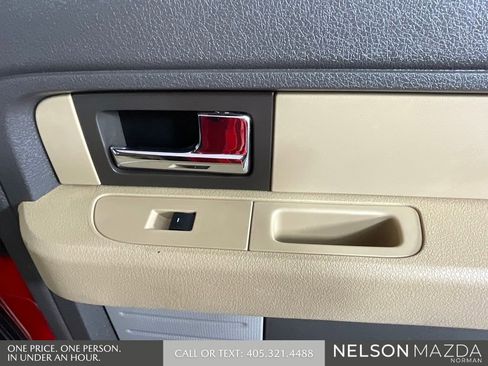 Used 2014 Ford F150 XLT w/ XLT Chrome Package image 23