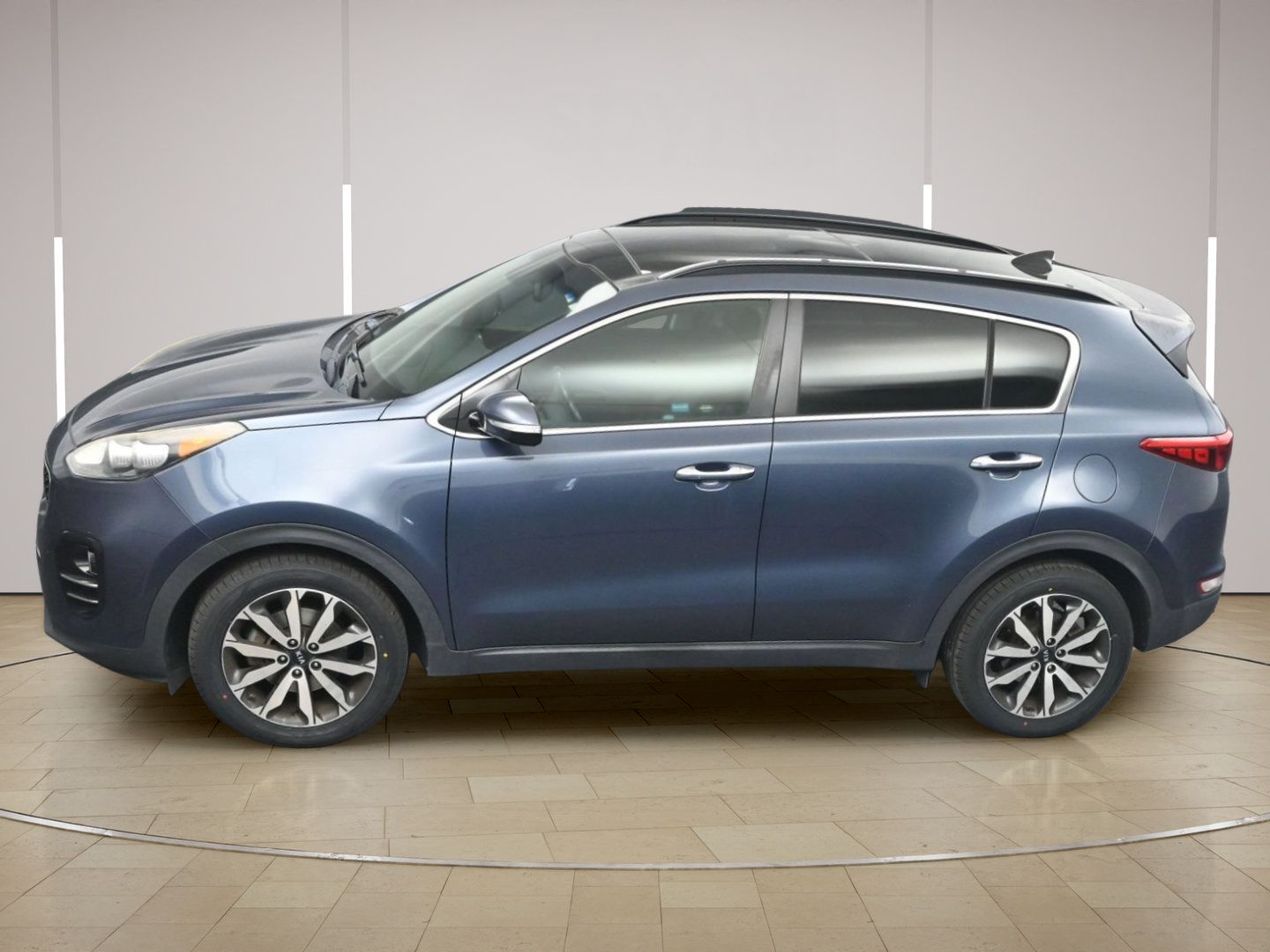 Used 2018 Kia Sportage EX w/ EX Premium Package FWD image 36