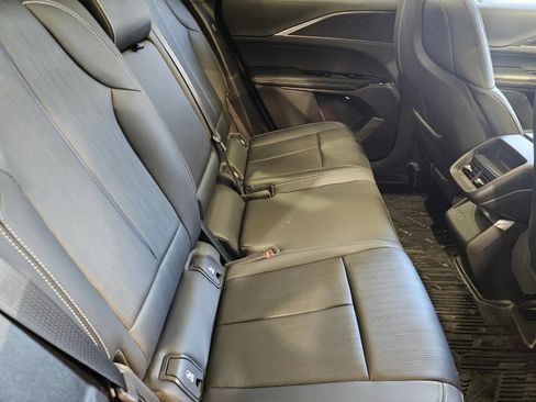 Used 2024 Cadillac Lyriq Luxury w/ LPO, Floor Liner Package RWD image 9